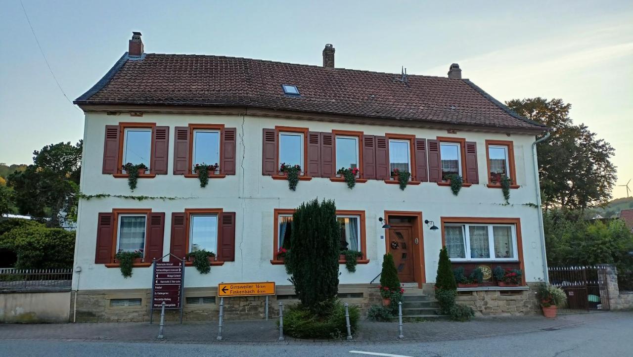 Urlaub Mit Charme In Der Kleinsten Stadt Der Pfalz. Apartament