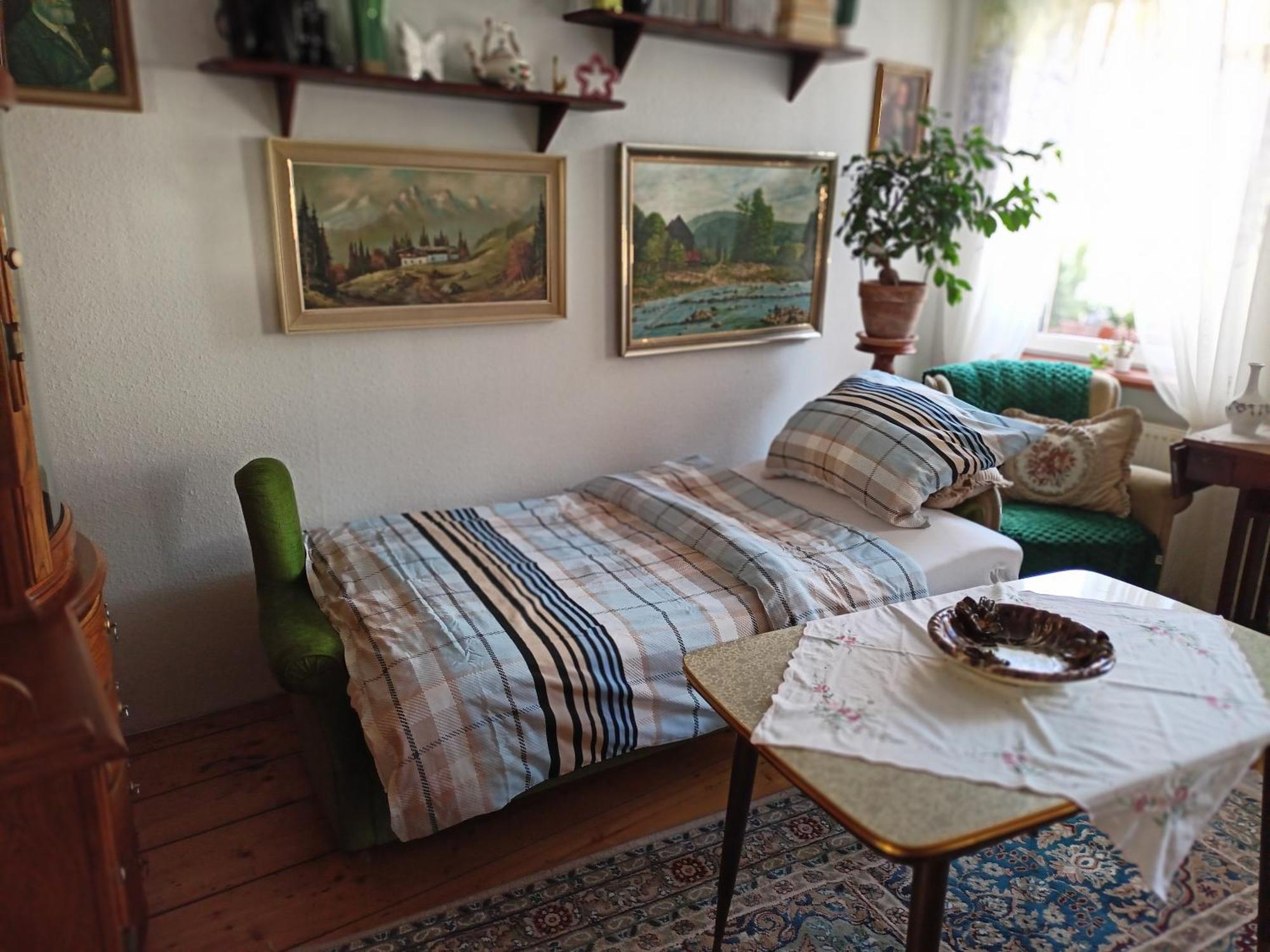 Apartament Urlaub Mit Charme In Der Kleinsten Stadt Der Pfalz. *